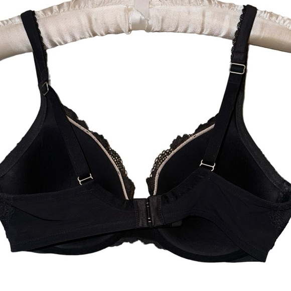 Victoria’s Secret Body by Victoria Lined Perfect Coverage Size 34DD - Picture 7 of 9